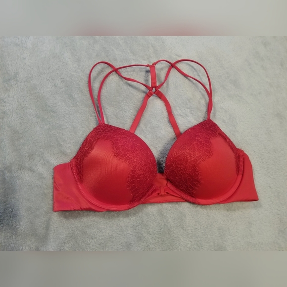 Victoria's Secret Other - 💘 Victoria's Secret Very Sexy Push Up Bra